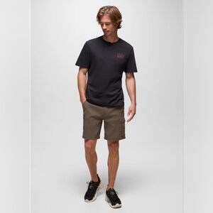 Prana Stretch Zion™ Cargo Shorts in Mud - Size 33